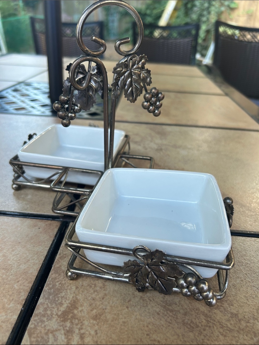 Metal Grapevine Double Condiment Server w/ 2 White 4x4 Dishes